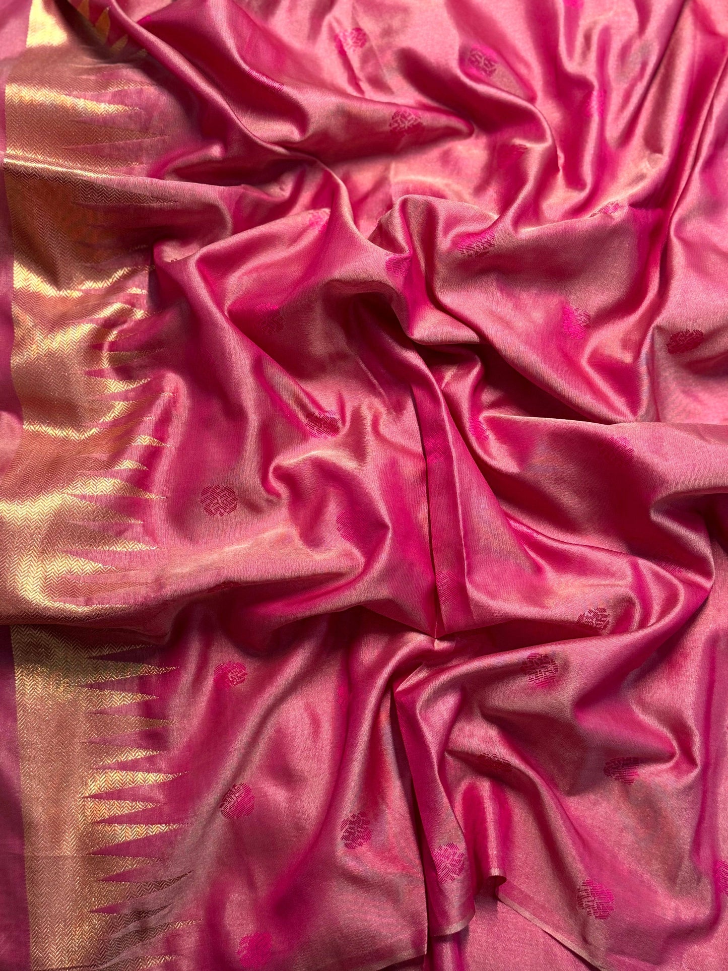 Chiku Copper Radiance Soft Silk Saree