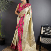 White Pochampally Ikkat Saree