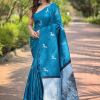 Rama Soft Silk Saree With Postar Weaving Zari Pallu