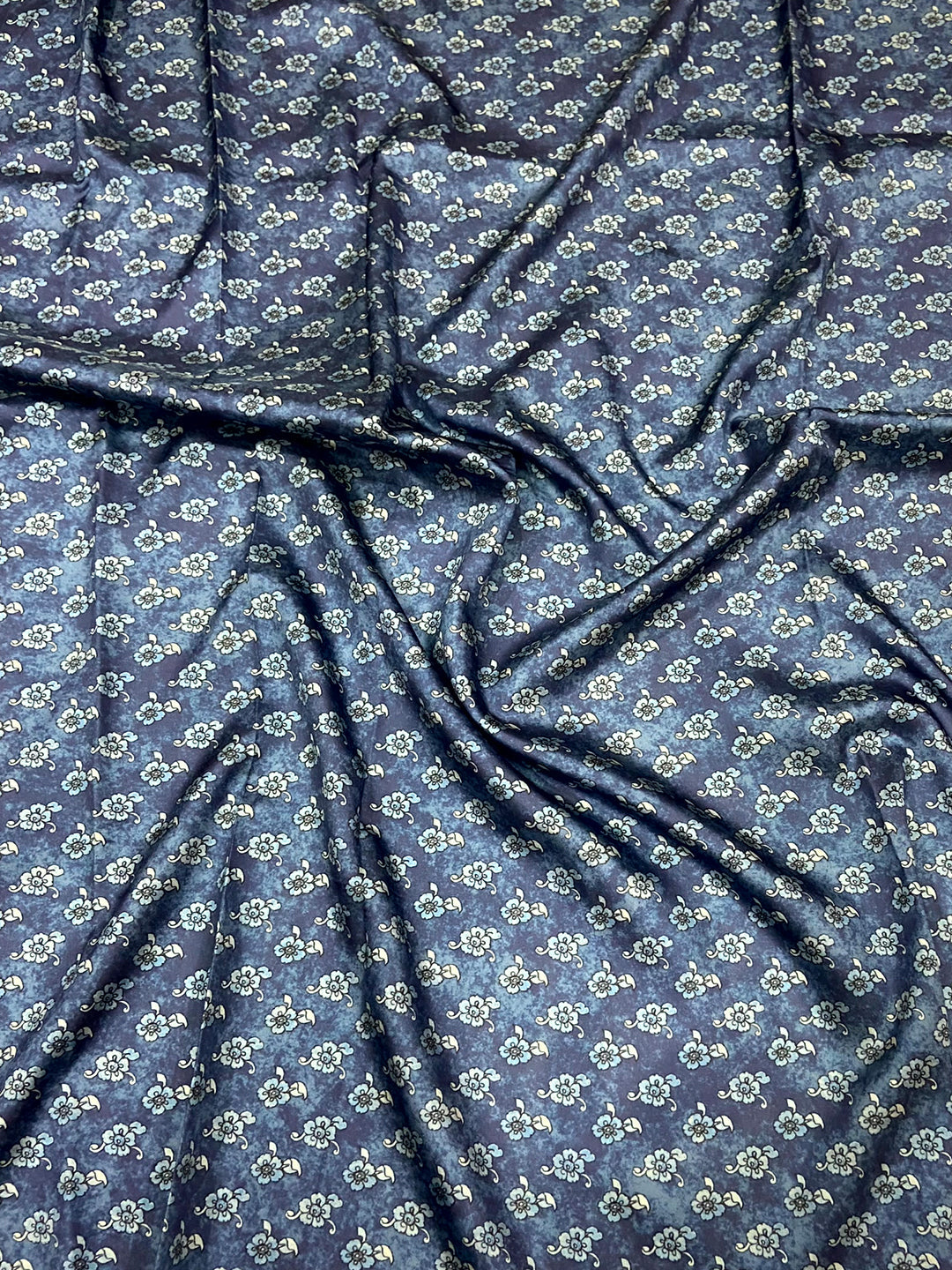 Navy Blue Elegance Gamthi Saree