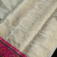 White Pochampally Ikkat Saree