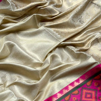 White Pochampally Ikkat Saree