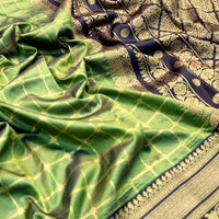 Green Self Chex Soft Silk Saree